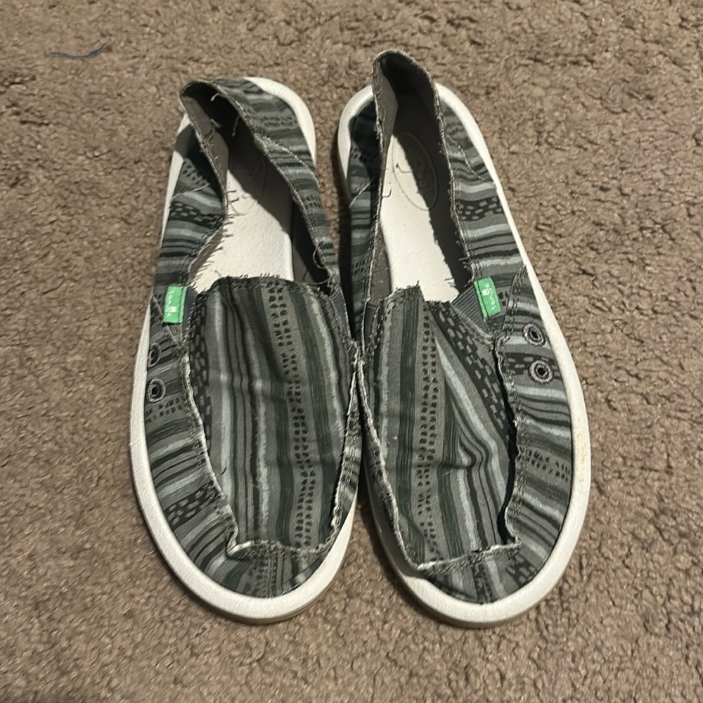 Sanuk slip on shoes